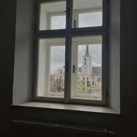 Na Namesti Ii * Kraliky