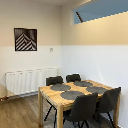 Apartment Na Namesti Ii Kraliky