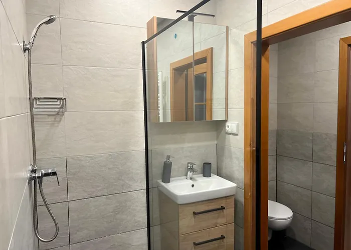 Na Namesti Ii Apartman *
